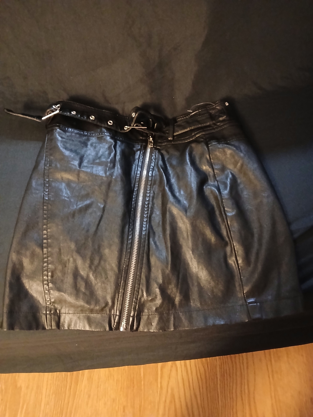 Forever 21 Black Faux Leather Mini Skirt with Front Zip & Belt